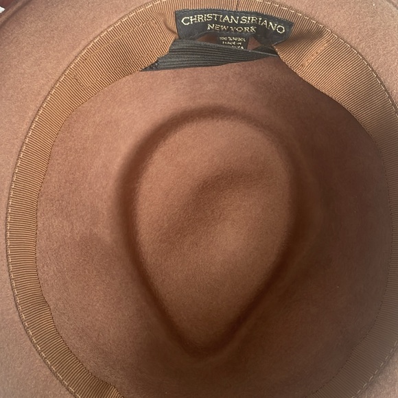 Christian Soriano wool hat - Picture 4 of 4